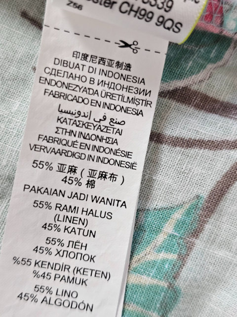 Piękna naturalna sukienka lniana w kwiatki Piękna naturalna sukienka lniana w kwiatki