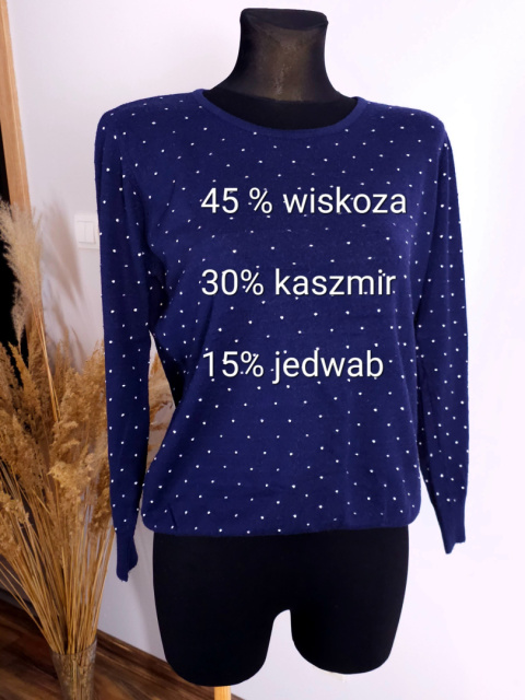 Piękny Granatowy sweterek w składzie jedwab, kaszmir, wiskoza